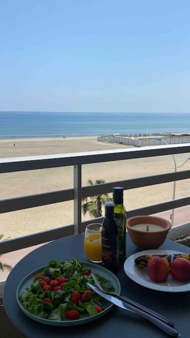 Magnifique Studio Vue Mer Apartment Canet-en-Roussillon Exterior foto